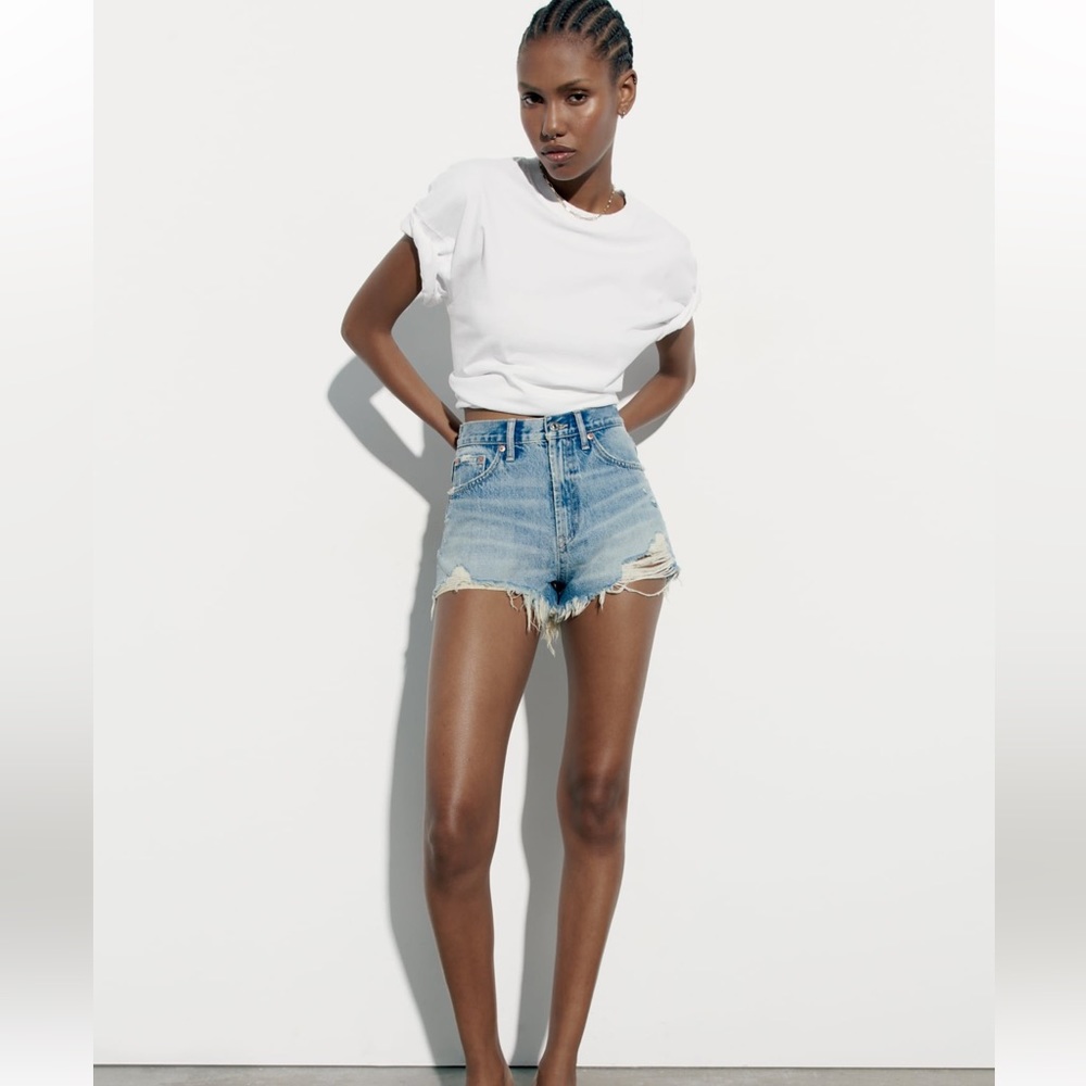 Zara high waisted curve denim shorts